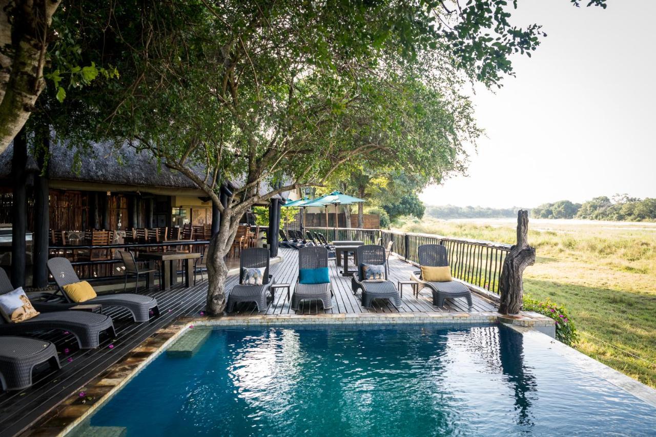 Umkumbe Safari Lodge Riverside Skukuza Luaran gambar