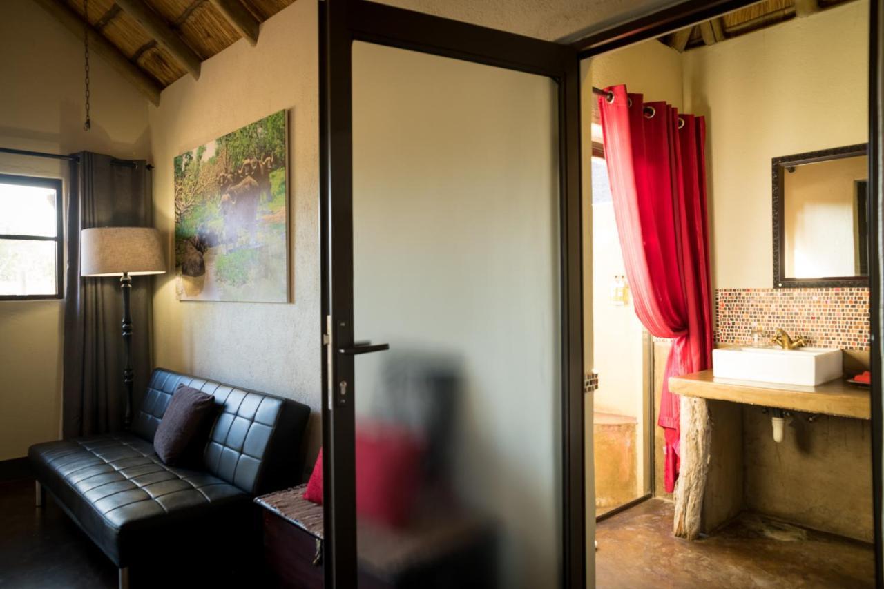 Umkumbe Safari Lodge Riverside Skukuza Luaran gambar