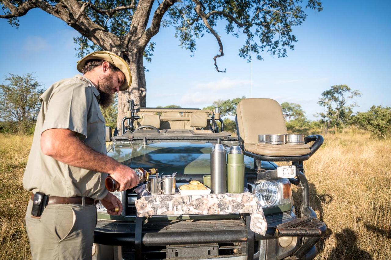 Umkumbe Safari Lodge Riverside Skukuza Luaran gambar