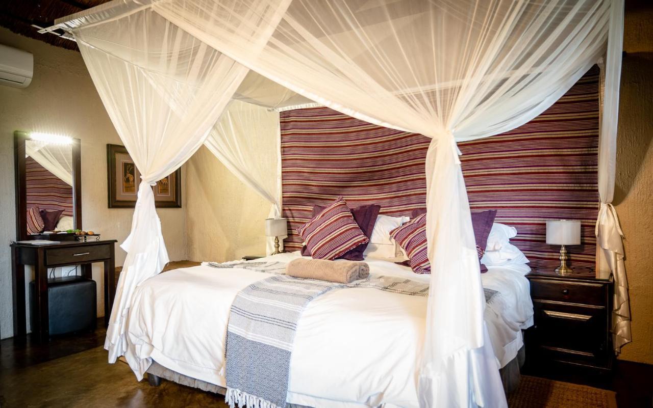 Umkumbe Safari Lodge Riverside Skukuza Luaran gambar